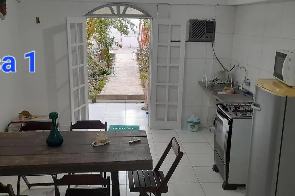 Areia Branca Casas / Casa 1. Villa Cabo Frio